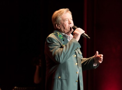 Így ünnepelte meg Koós János a 80. születésnapját! Isten éltesse!