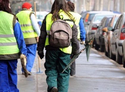 Bejelentették! Sok városban vége a közmunkának! Sokan bukják az 50-70 ezer forintos fizetésüket!!!! Több magyar városban is megszűnik a közmunka! Nyártól nagyon szigorú szabályok lépnek életbe!