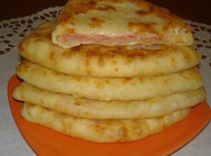 Sonkás, sajtos palacsinta 15 perc alatt! Ennyi idő alatt rántottát sem lehet készíteni!