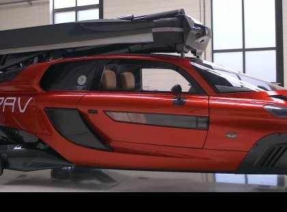 Repülő autót mutatott be egy holland gyártó Genfben