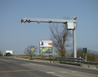 Először azt hittük, hogy csak vicc! Hamarosan már ezért is büntetni fog az új szupertraffipax! Akár a KRESZ-t is módosíthatják. Megdöbbentő dolgokat árult el a rendészeti országos rendőrfőkapitány-helyettes!