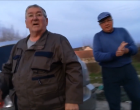 Fideszes plakátrongálókat fogtunk, rövidre sikerült a videóinterjú