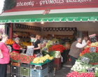 Tegnap épp a vásárlókat igyekeztem kiszolgálni, amikor egy férfi lépett idegesen a pulthoz - Ilyen aljas módon még nem próbált embert rászedni a NAV: Osszátok!