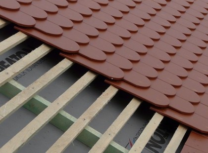 Tetőcserére, tetőjavításra is adnak támogatást >>> 100%-os támogatás, nem kell soha visszafizetni és nem kell hitelt sem felvenni!