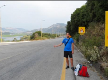 A stoppos mit sem sejtve beszállt a kocsiba, ám pár perccel később riadtan menekült a legközelebbi benzinkúthoz! Erről mindenkinek tudnia kell!