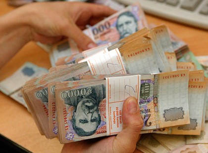 Figyelem!!! Rengeteg mobil előfizetőnek jár vissza pénz az előfizetés árából!!!! Most tették közzé a hivatalos közlemény! ITT ellenőrizheted, hogy Neked is jár-e vissza pénz >>>