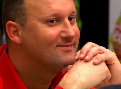 Ettől te is le­hi­dalsz: Alekosz azt hiszi, neki köszönhető a két Korea kibékülése