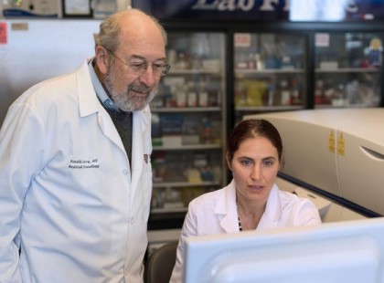 VILÁGSIKER! ELKÉPESZTŐ ÁTTÖRÉS: A „RÁK ELLENI OLTÁS” 10 NAP ALATT BÁNIK EL AZ ÖSSZES TUMORRAL! – MUTATJUK A MEGHÖKKENTŐ RÉSZLETEKET:Ilyen mértékű áttörés a rák elleni harcban még nem volt!