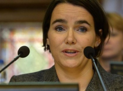 Figyelem!!! 2 évnyi extra összegű családi pótlékot kaphattok ha ezt a papírt beadjátok! Ne feledkezzetek meg róla, mert sok pénz múlik rajta!