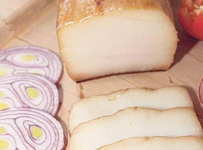 ÖT JÓ OK, AMIÉRT ÉRDEMES SZALONNÁT ENNI! A 4. A LEGMEGDÖBBENTŐBB: