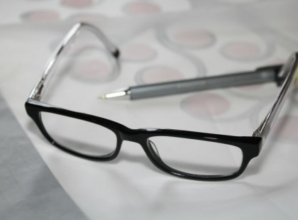 Ingyen szemüvegre hívja fel a figyelmet a Híradó! Szinte senki nem tudja, de magyarok százezreinek jár ingyen szemüveg, akár olvasó, akár állandó! Ön választhat keretet is! Divatos szemüveg vagy kontaktlencse INGYEN! Így tudja megcsináltatni >>>