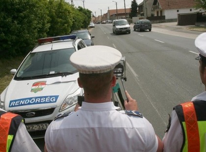 AUTÓSOK FIGYELMÉBE! Itt van az összes helyszín, ahol sebességet mérnek majd 05.14 - én hétfőn ! Tudd meg, hogy a Te környékeden mikor és hol trafiznak!Osszátok meg kérlek, mert ez minden autóst érdekel! Köszönjük szépen!