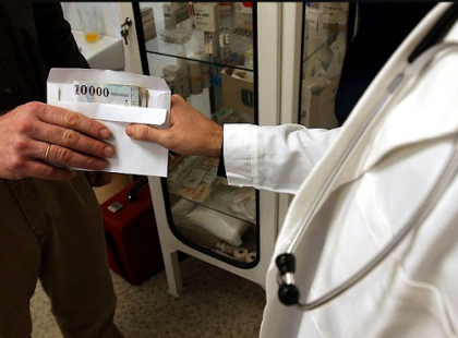 Kitálalt a magyar műtősnő: “Hányinger, ami a hazai kórházakban folyik – Az orvosok havonta több millió forint hálapénzt tesznek zsebre de EZ még semmi, mert…!