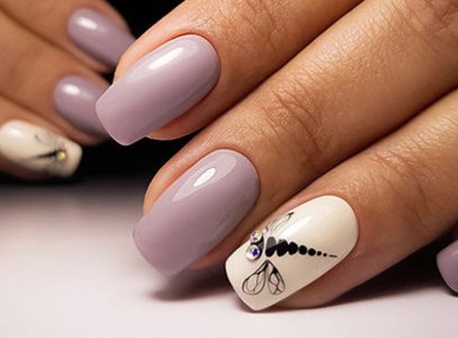 20 gyönyörű ötletet mutatunk, hogyan lehetnek a rövid körmök elegánsak és nagyon nőiesek!