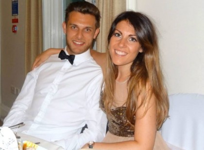 Mikor meglátta a lánya leendő férjét, nagyon meglepődött, rögtön elővette a régi fényképeket!