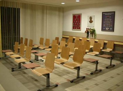 Másfél hónap várakozás után, ma végre eljött a nagy nap, hogy bejussak a szakrendelésre és megvizsgáljon egy orvos! Ami ott történt velem, azt nem felejtem el amíg élek!