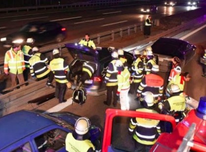 Szirénázva száguldottak a haldokló hölgyel a kórházba, de ő ekkor megszólalt, és ezt suttogta a sofőr fülébe. Azonnal a fékbe taposott a férfi