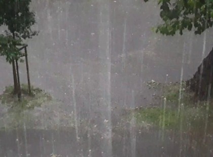 Erre nem számítottunk – órákon belül lecsap a vihar! Felhőszakadás jön késő délután! Mutatjuk melyik megyékben lesz felhőszakadás! >>>>