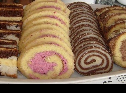 Ma egy kis “vegyes tálat” hoztam nektek, egy receptben 4 fantasztikus süti!