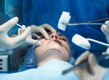 PLasztikai műtétek, hasplaszika, orrplasztika, mellplasztika, arcplasztika teljesen ingyen 100%-os állami támogatással! ÖN IS JOGOSULT LEHET RÁ és fogalma sincs róla! Ki, mikor és milyen műtétre veheti igénybe?