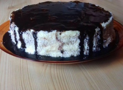 Hólabda torta, nem kell tésztát szaggatni, nincs vele sok dolog, de pont olyan finom mint a klasszikus hóladba!