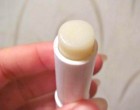 11 elképesztő tipp, mi mindenre használhatod a szájbalzsamot!