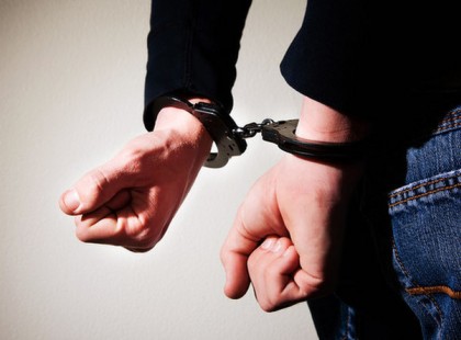 Hamarosan bűncselekménynek minősül majd, ha valaki egy nő után fütyül az utcán!