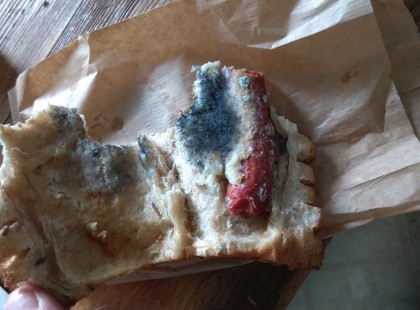 Nem szoktam Facebook-on megosztásokat kérni, de teljes mértékben ki vagyok akadva