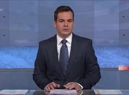 Vigyázat!!!!!! Lakossági figyelmeztetést adtak ki 2018. július 18-ra , azaz szerda estére! HA ESTE/ÉJJEL EZT TAPASZTALJA A LAKÁSÁBAN MARADJON TÁVOL A VÍZVEZETÉKTŐL, AJTÓTÓL, ABLAKTÓL, NE HASZNÁLJA A CSAPOT, A ZUHANYZÓT, A FÜRDŐKÁDAT ÉS A VEZETÉKES TELEFONT!