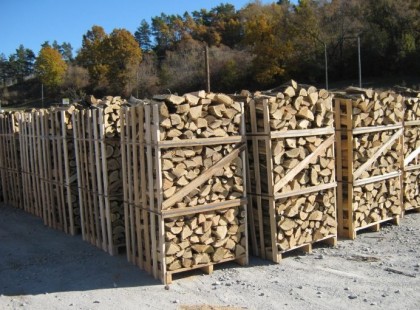 A fával és szénnel fűtők is megkapják a téli rezsicsökkentést,mutatjuk hol lehet igényelni