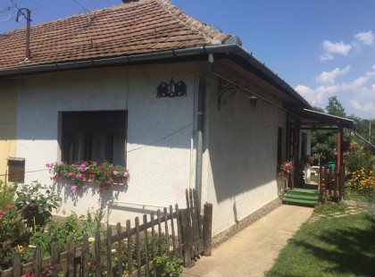 SOS! MA MEGJÖTT A VÉGREHAJTÁSI ELRENDELÉSÜNK. 33 MILLIÓ FORINTOT KELLENE MEGFIZETNÜNK, AMI UGYE TELJES KÉPTELENSÉG! MEHETÜNK, KI TUDJA, HOVÁ? – EGY MEGOSZTÁSSAL KÖNYÖRGÖM SEGÍTSETEK!