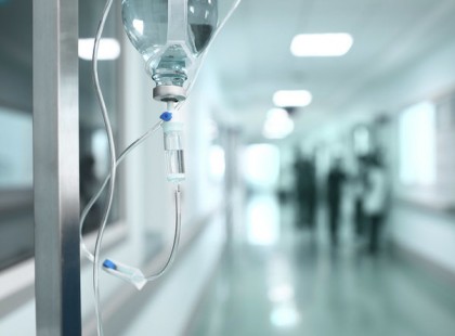 DRÁMAI HÍR JÖTT: ROHAMMENTŐ VITTE KÓRHÁZBA MAGYAROK KEDVENC SOROZATSZTÁRJÁT. ÉLETVESZÉLYES ÁLLAPOTBA KERÜLT!!!