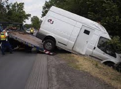 Lelépett a pénzszállító autó páncélszekrényének tartalmával egy férfi,az eset a XVIII. kerület és Gyál között történt