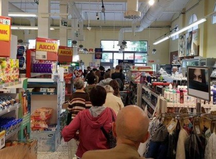 Egy anyuka kiborult a SPAR miatt. 