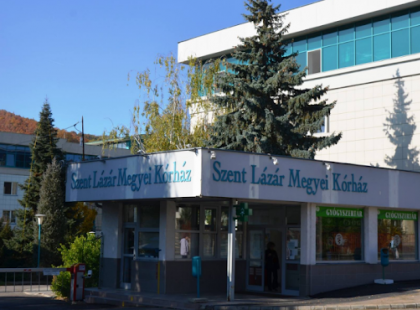 Szülni mentem Ebbe a kórházba, de megjelent a főorvos és szólt, hogy azonnal pakoljak és húzzak innen, mert jön a lánya szülni - Döbbenet ami ezután történt: