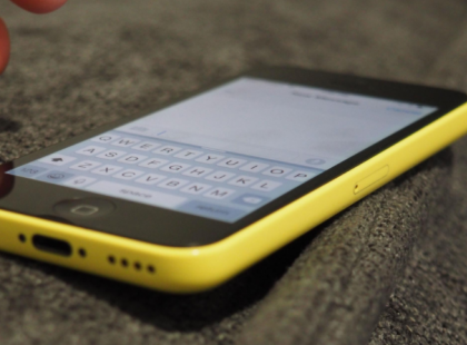 Vigyázzon Mindenki!! Tegnap este éppen az ébresztőmet állítottam be, amikor Ez az SMS érkezett a bankomtól! Más is járt már így? Nagyon fontos, hogy erről mindenki tudjon! Osszátok!