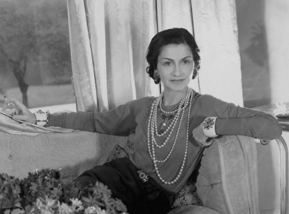 Coco Chanel: A kor nem a legfontosabb dolog egy nő életében, szép lehetsz 20 évesen, elragadó 40 évesen és egyedi maradhatsz életed végéig.