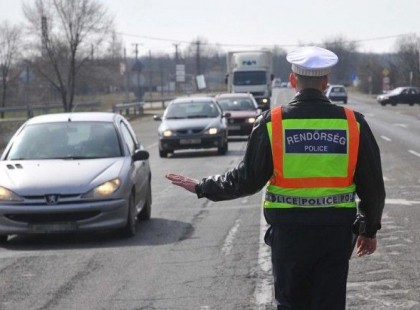 Rendőr figyelmeztet. Ha ilyen terméket eszel, utána a szonda ittasnak fog mutatni! Ez a pontos oka!