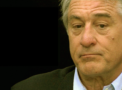 Robert De Niro elmesélt egy viccet: milyen az élet 20 év házasság után?