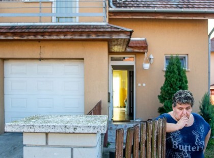 11 millió vettek fel 10-et vissza fizettek, és még 18! a tartozásuk. Kilakoltatták őket 2 gyermekükkel