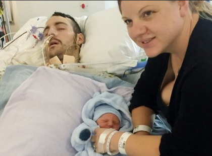 Az édesanya elvitte a pár órája született kisfiát a kómában fekvő férjéhez. 2 nap múlva az orvos EZT közölte vele