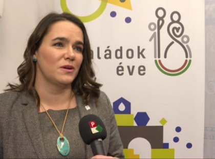 Figyelem! 2018. szeptember 17-től 24 hónapnyi plusz családi pótlékot kapnak Ezek a családok! Októbertől fogják elkezdeni utalni! Sokan nem is számítottak rá! Feltétlen tájékozódj, mert csak igénylésre adják – Mutatjuk hol kell benyújtanod!