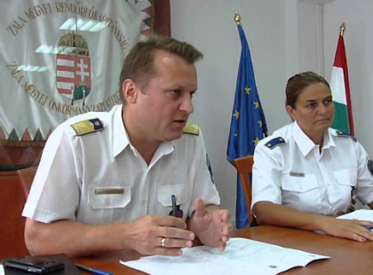 Rendőrségi felhívás minden magyar állampolgár számára! Soha nem gondolná, pedig ÍGY lopják meg az embereket a szupermarketekben! Mutatjuk mire figyeljen oda ezentúl! Osszátok!