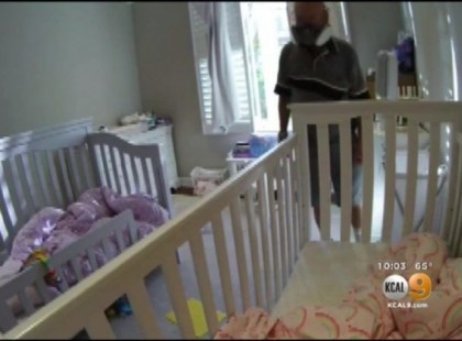 Elszörnyedt az apuka, amikor meglátta, mit művel a szerelő a kislányai hálószobájában