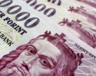 Plusz 16 ezer forintra számíthat egy nyugdíjas novemberben