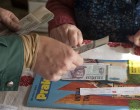 BEJELENTETTÉK A PONTOS ÖSSZEGET! Ennyi pénzt visz a postás minden magyar nyugdíjasnak novemberben ajándékba! Ennyi lesz a nyugdíjprémium összege :