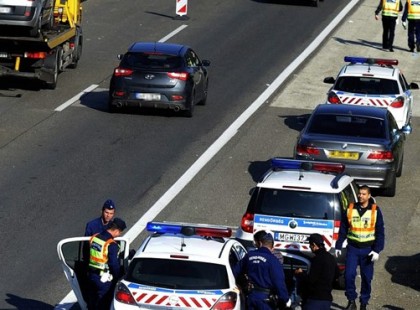 Hatalmas közúti elellenőrzés indul holnaptól a következő megyékben