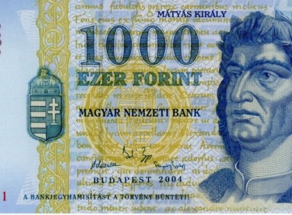 FONTOS!!!!! 2018. Október 1-től nagyon vigyázz milyen ezrest fogadsz el! Napokon belül bevonják a régit és utána már sehol NEM TUDSZ VELE FIZETNI! ITT A DÁTUM : eddig a napig fizethetsz a régi ezressel :