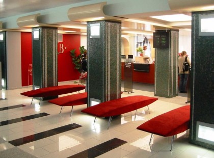 MOST ÉRKEZETT! 15 FIÓKJÁT ZÁRJA BE A MAGYAR NAGYBANK! Ha Ön is az ügyfelük tájékozódjon, mert jelentősen megnehezedhet az ügyintézés Önnek is! Itt a lista : Ezek a bankok zárnak be november 30-tól!