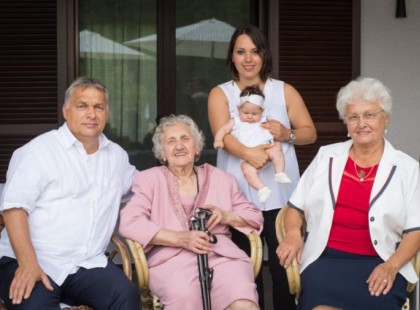 Orbán Viktor 97 éves nagymamája számláján 1,4 billió forint lapul?